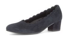 Load image into Gallery viewer, Gabor Dark Blue Block Heel Pumps 82.221.46