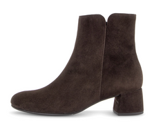Load image into Gallery viewer, Gabor Mocca Brown Boots 8036.01 003