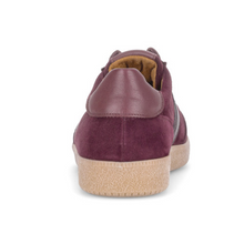Load image into Gallery viewer, Gabor Burgundy Lace Up Trainers 6011.01 002