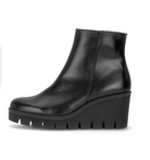 Gabor Black Leather Wedge Boots 8045.01 004