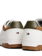 Load image into Gallery viewer, Tommy Hilfiger White Trainers Fm0fm05629 0K4