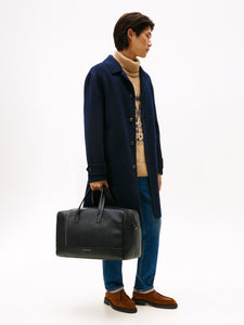 Tommy Hilfiger | Duffle Bag in Black with Logo | am0am13630 bds