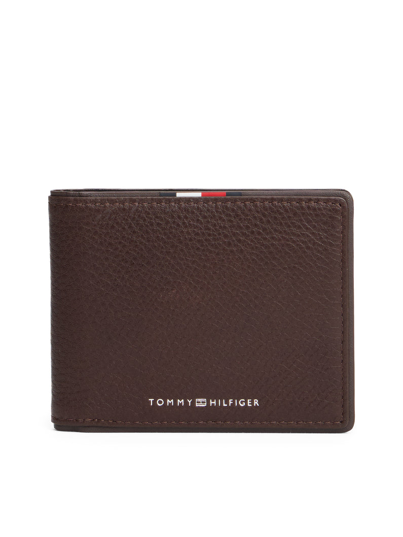 Tommy Hilfiger | Bifold Leather Wallet in Brown | am0am13739 gb6