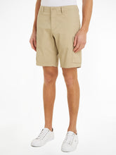 Load image into Gallery viewer, Tommy Hilfiger mw0mw23573 AEG | Harlem Regular Fit Cargo Shorts in Beige