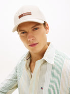Tommy Hilfiger Beige Cap AM0AM14119 aci