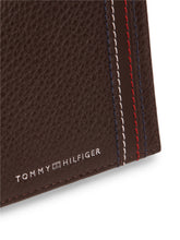 Load image into Gallery viewer, Tommy Hilfiger Brown Leather Wallet AM0AM14232 gb6
