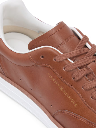 Tommy Hilfiger Cognac trainers FM0FM05870 GU9