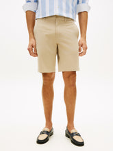 Load image into Gallery viewer, Tommy Hilfiger Beige Sandalwood Shorts MW0MW42351 RBT
