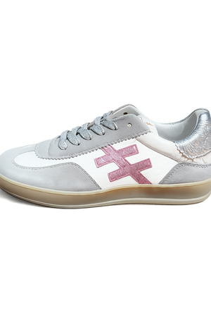 Another Trend A032 White