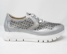 Jose Saenz Silver Trainers 2314