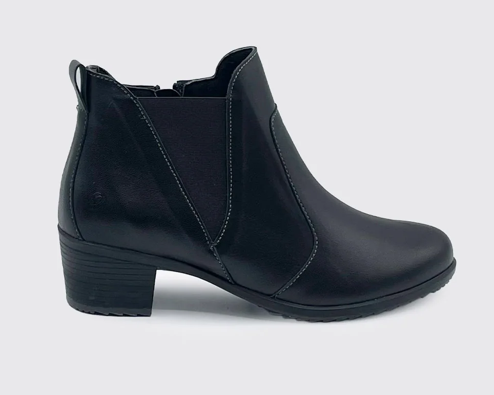 Suave Black Ankle Boots Anna