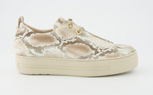 Load image into Gallery viewer, Paul Green Beige Snakeskin Print 5317