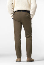 Load image into Gallery viewer, Meyer | Chicago Straight Fit Chinos in Beige Stone with Structure Fabric | 5654 43