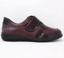 Load image into Gallery viewer, Suave Burgundy Velcro Shoe Banbury 6100-13