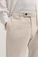 Load image into Gallery viewer, Bugatti Flexcity Light Stone Grey Chinos 4130 16370e 30