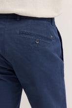 Load image into Gallery viewer, Bugatti Flexcity Blue Indigo Chinos 4130 16370e 370