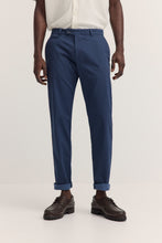 Load image into Gallery viewer, Bugatti Flexcity Blue Indigo Chinos 4130 16370e 370