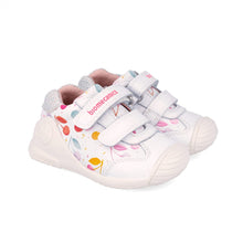 Load image into Gallery viewer, Biomecanics White Floral Girls Trainers 262102