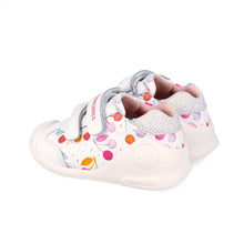 Load image into Gallery viewer, Biomecanics White Floral Girls Trainers 262102