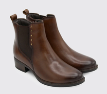 Load image into Gallery viewer, Dubarry Chestnut Brown Boots Crest
