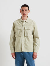 Load image into Gallery viewer, Farah | Ralph Overshirt with Chest Patch Pockets in Green | F4WSG035 328