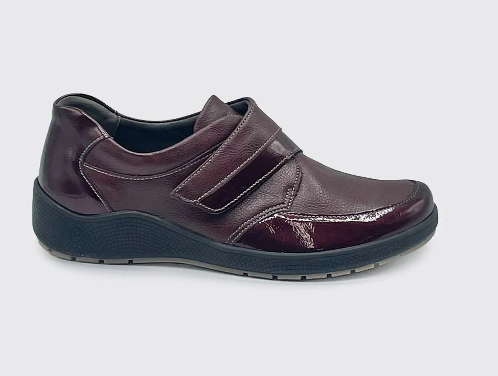 Suave Velcro Burgundy Phoebe