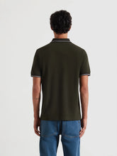 Load image into Gallery viewer, Farah Evergreen Tipped Polo f4kff000 357