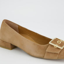 Load image into Gallery viewer, Paul Green Nut Brown Pumps 3855 039