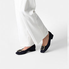 Load image into Gallery viewer, Paul Green Navy Pumps 3855 049