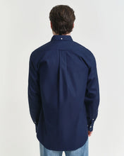 Load image into Gallery viewer, Gant Pinpoint Oxford Shirt in Navy 3000300 410
