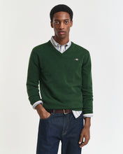 Load image into Gallery viewer, Gant Green Wool V- Neck 87212 303