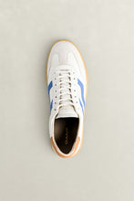 Load image into Gallery viewer, Gant Off White Blue Trainers 32631207 G208
