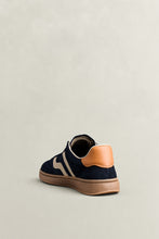 Load image into Gallery viewer, Gant Navy Suede Trainers 32633206 G69