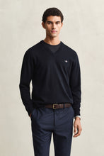 Load image into Gallery viewer, Gant Navy V Neck 8030562 433