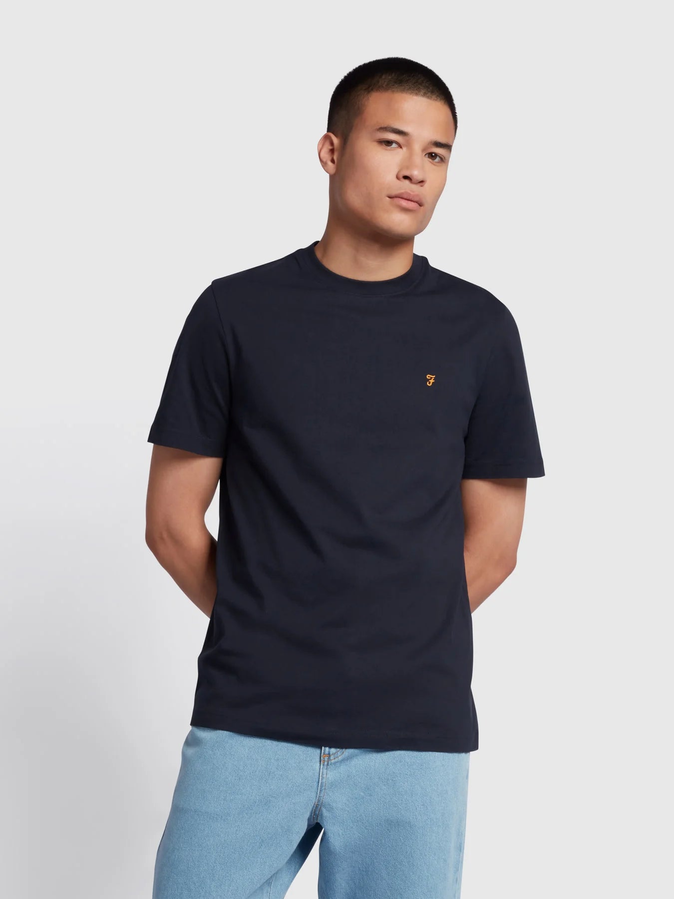 Farah | Danny Regular Fit Tee in Navy | F4KFD040 412