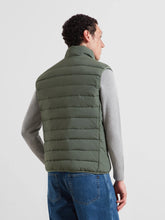 Load image into Gallery viewer, Farah Green Gilet F4RFF028 300
