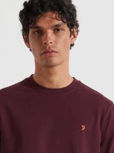 Load image into Gallery viewer, Farah Burgundy Tee f4kfd040 507