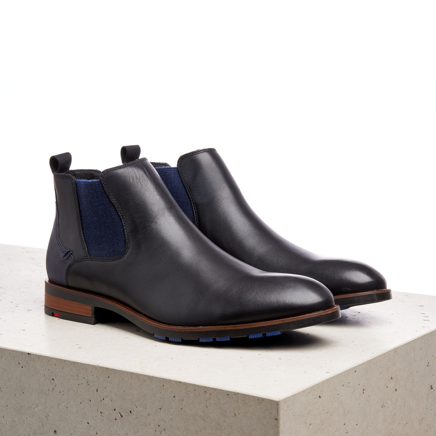 Lloyd Jaser Black