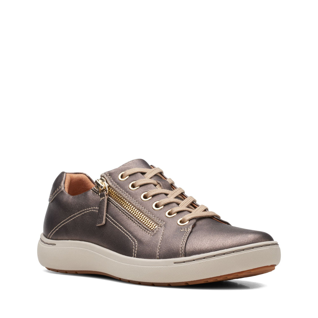 Clarks Nalle Lace | Lace & Zip Trainers in Bronze