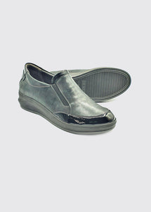 Suave Lynne | Low Wedge Slip On Leather Shoes in Black