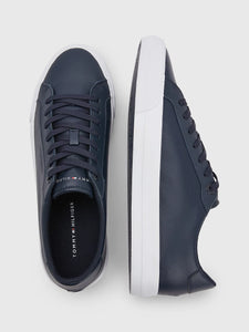 Tommy Hilfiger FM0FM04314 DW5 | Leather Trainers in Navy with White Sole