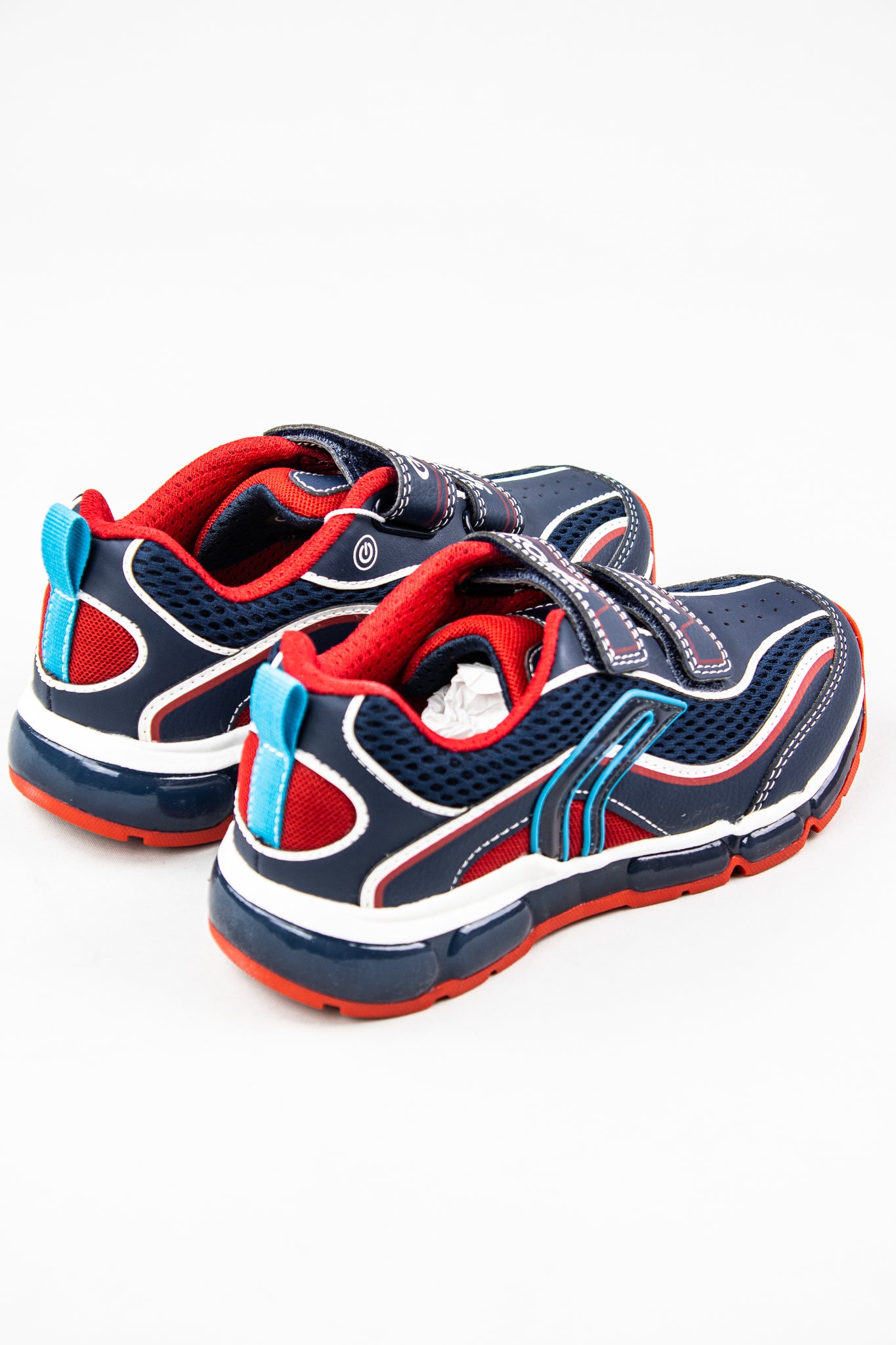 para mi Contrato Pase para saber Geox J0244C | Boys Navy & Red Runner with Lights – Donnellans