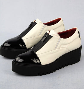 Marco Moreo A022Nero | Front Zip Wedge Platform Shoes in White & Black