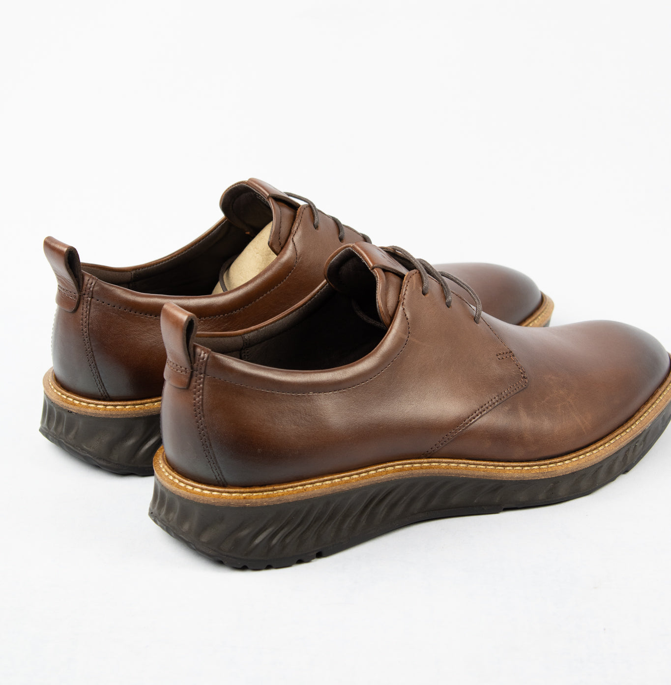 Ecco 836404 | Hybrid Leather Shoe in Cognac – Donnellans