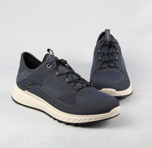 Load image into Gallery viewer, Ecco Exostride Gortex Shoes in Navy 835334