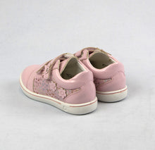 Load image into Gallery viewer, 2600502 Ricosta Niddy | Pink Girls Shoes with Heart Detailing