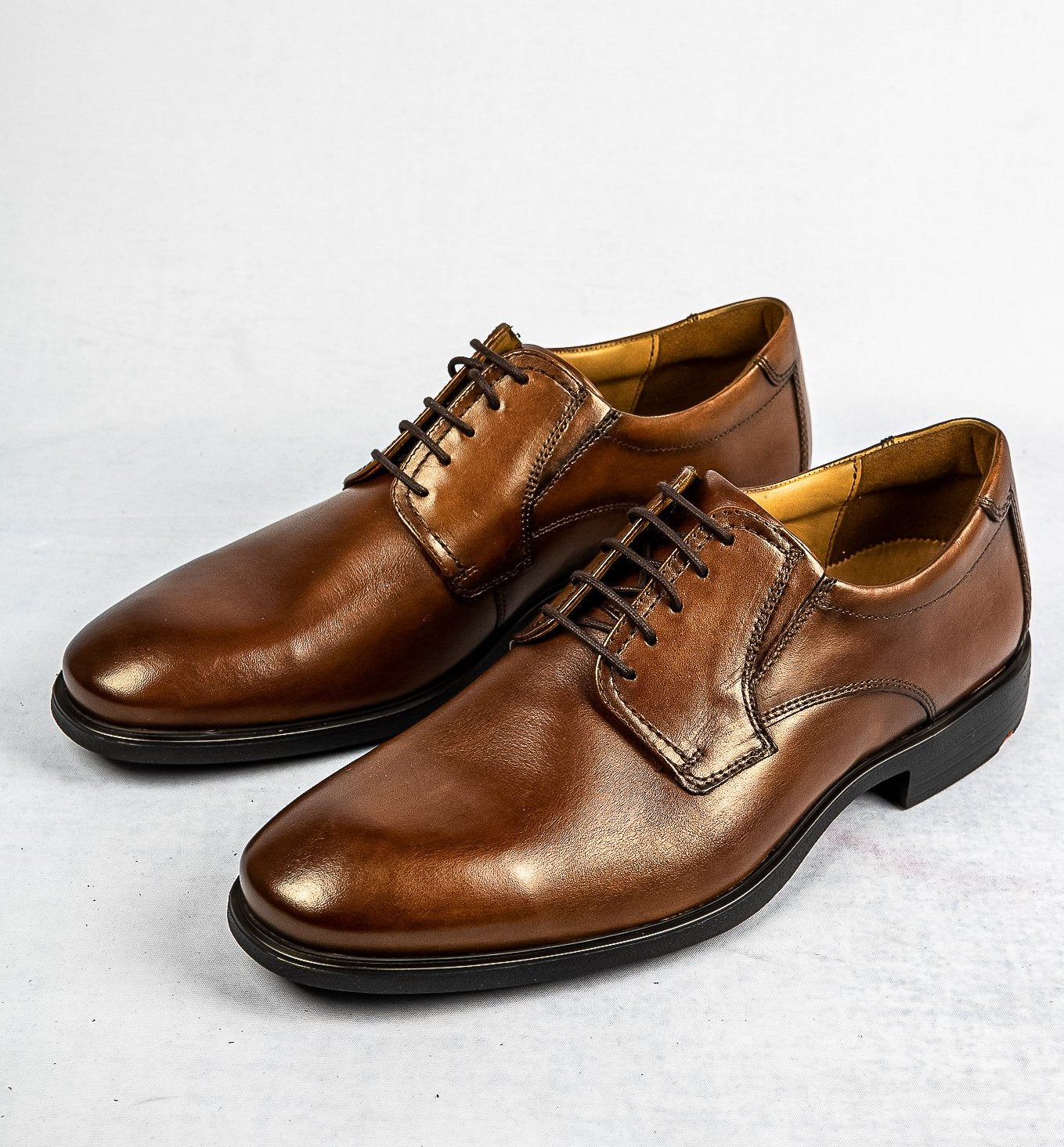 Lloyd Kentucky Extra Wide Leather Shoe in Cognac for sale online Ireland 