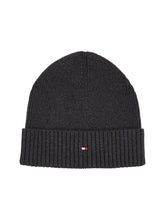 Load image into Gallery viewer, Tommy Hilfiger AM0AM10337 | Essential Flag Cotton Beanie